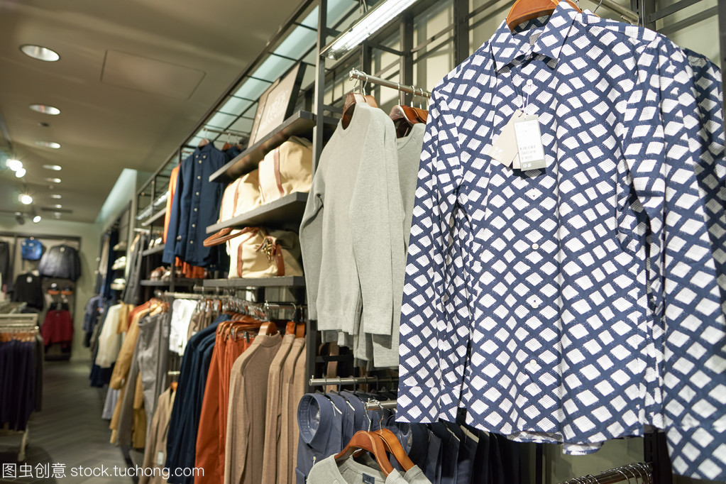 H&M 时尚零售的先锋与全球潮流引领者