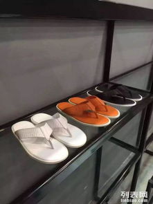 引领潮流风尚 图酷炫新款阿玛尼原版皮豆豆鞋，成都鞋帽箱包零售新风尚